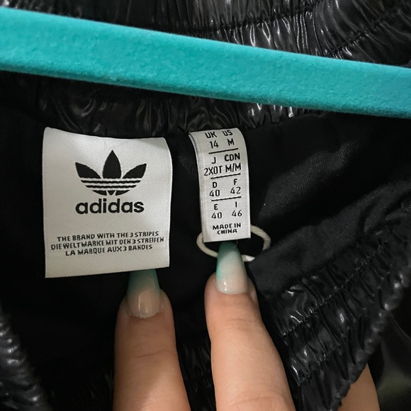 Adidas pants - Picture 8 of 10
